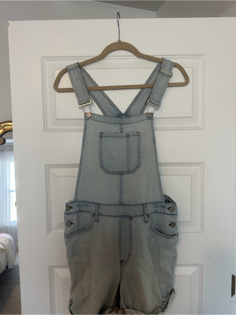 Calvin Klein Jeans Light Wash Denim Short Overalls Size 28